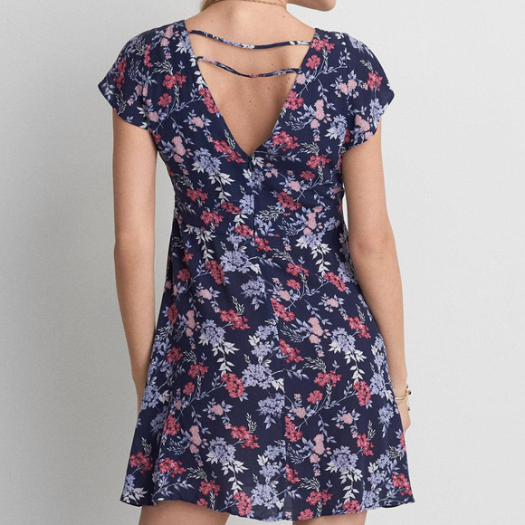 NWT AEO Tie Front Flutter Sleeve Dress Sz 0 - Picture 2 of 3